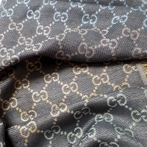 Designer-Inspired G Scarf